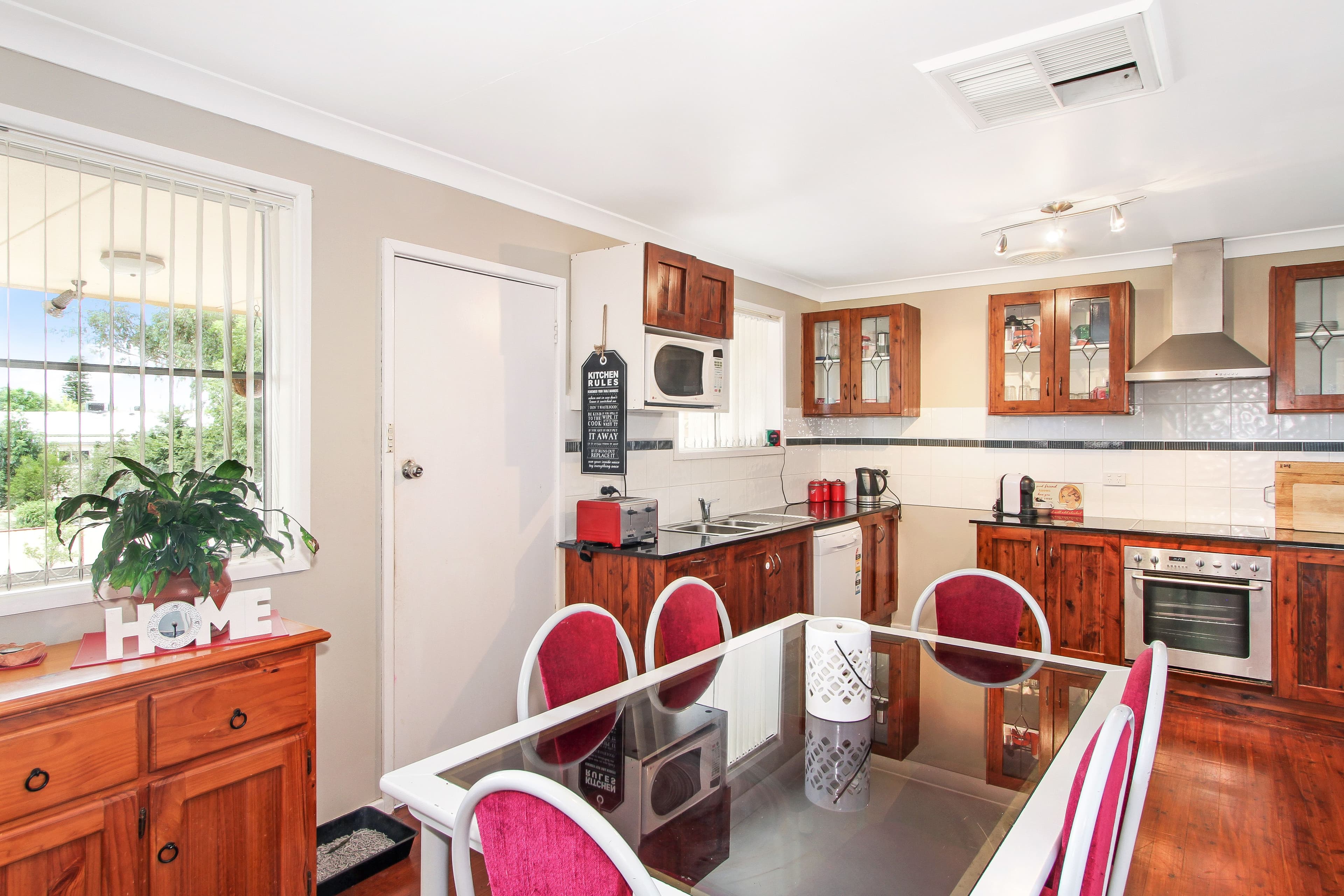 17 Arinya Street, Tamworth NSW 2340, Tamworth - Thumbnail 3
