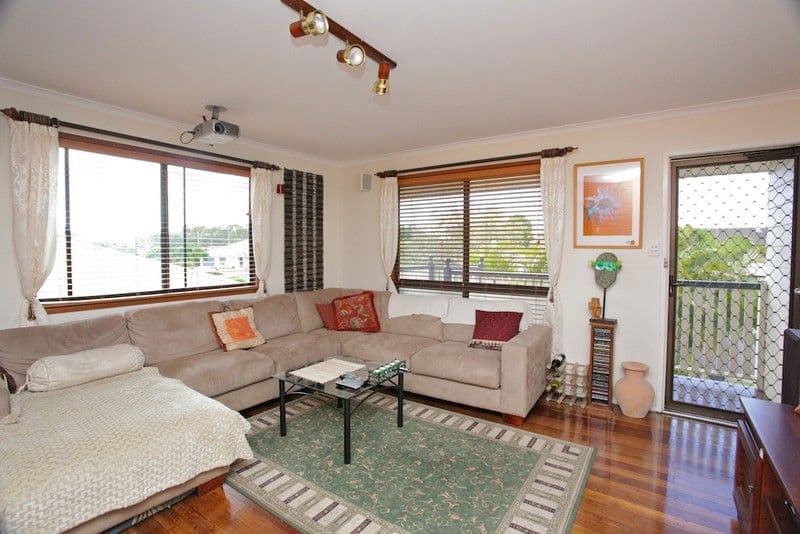 4 Parsons Street, ROTHWELL QLD 4022, Rothwell - Thumbnail 2
