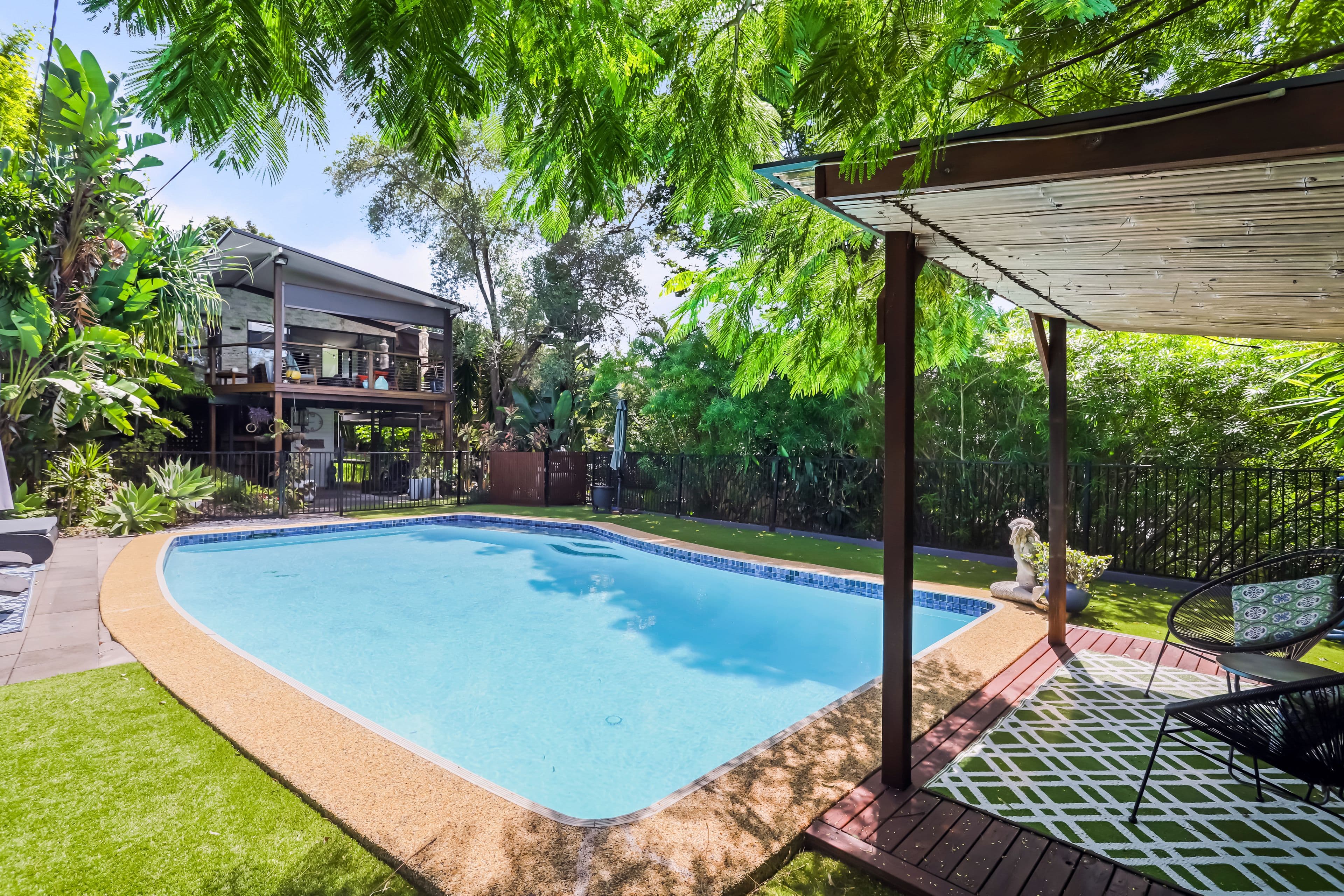 17 Normanton Street, Stafford Heights QLD 4053, Stafford Heights - Thumbnail 2