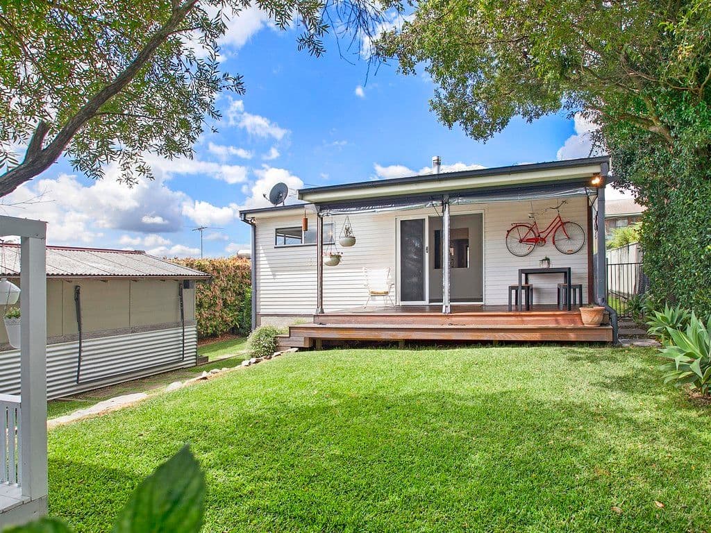45 Bulgo Road, Helensburgh - Thumbnail 2