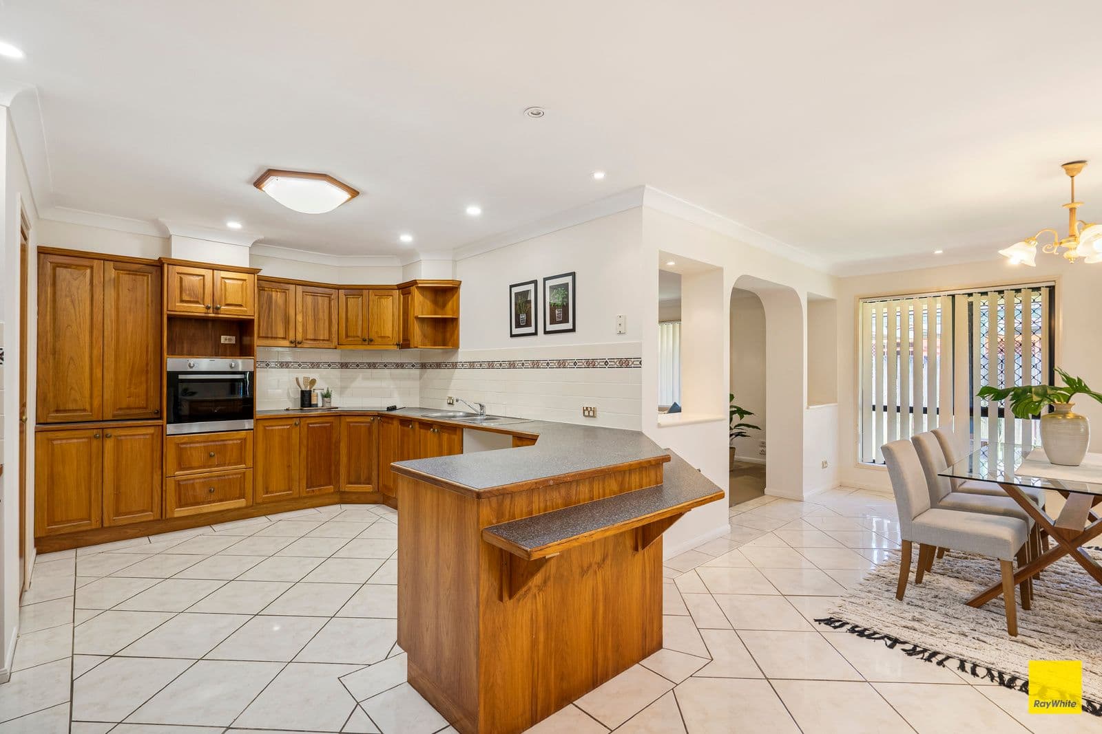 35 Pinelands Circuit, Redland Bay QLD 4165, Redland Bay - Thumbnail 2
