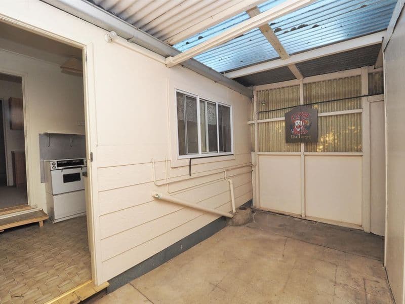 63 Churchill Avenue, Ararat VIC 3377, Ararat - Thumbnail 7