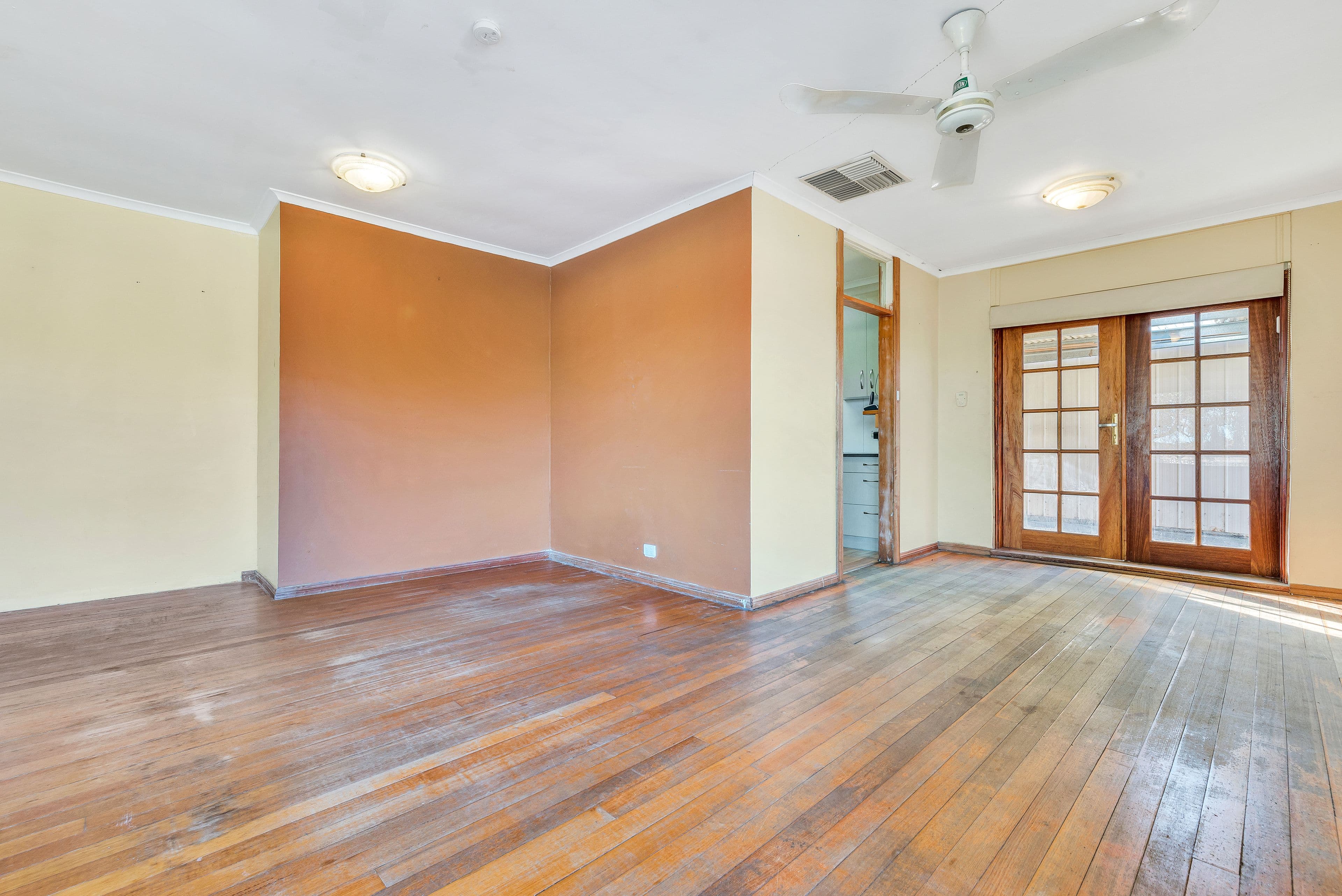 20 McShane Street, Campbelltown SA 5074, Campbelltown - Thumbnail 3