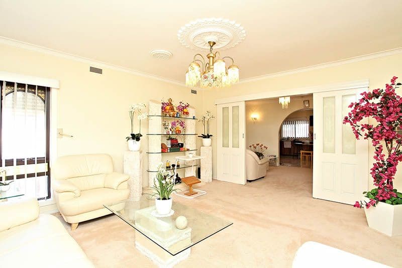 93 Taylors Road, ST ALBANS VIC 3021, St Albans - Thumbnail 2