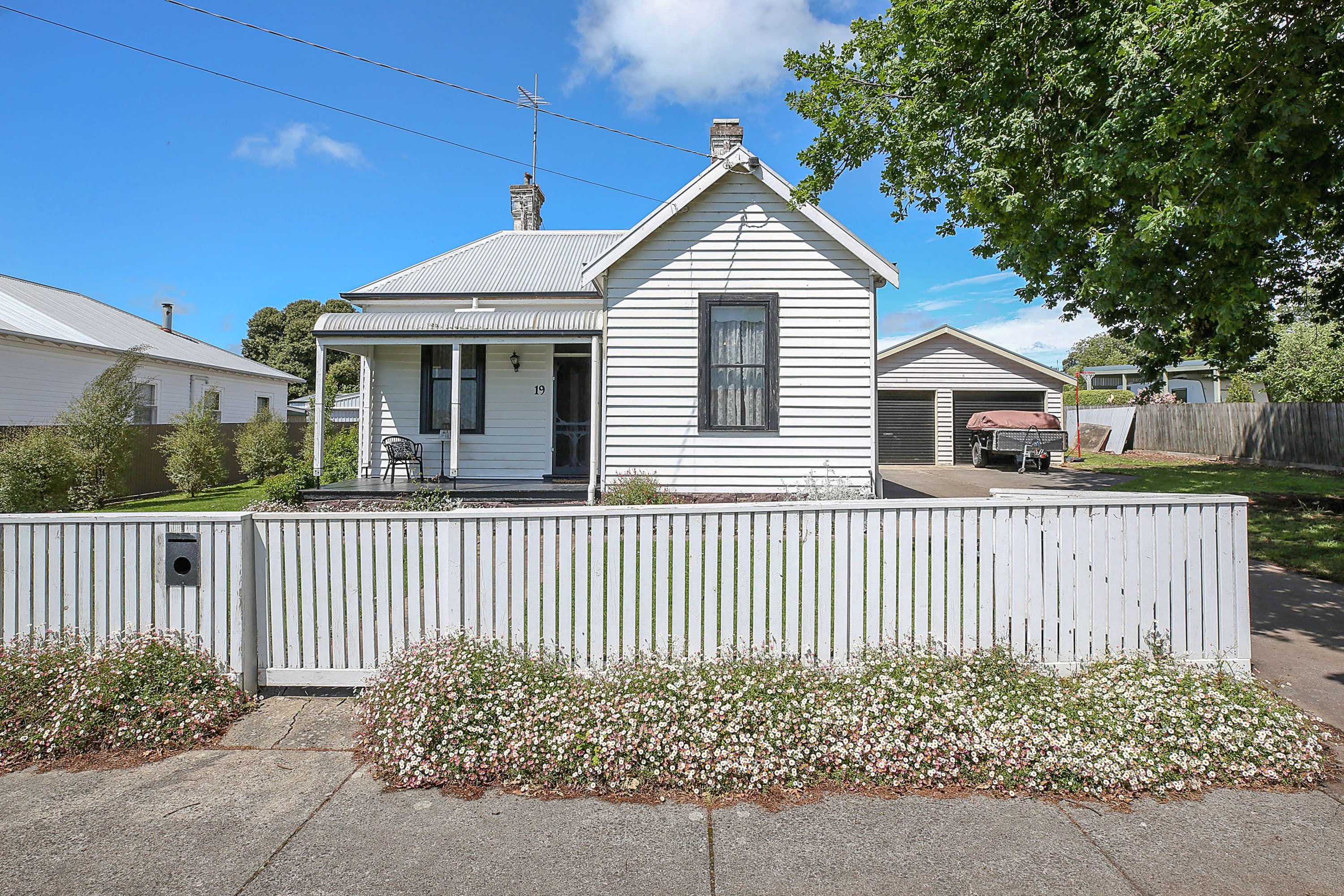 19 Hopetoun Street, Camperdown VIC 3260, Camperdown - Image 1