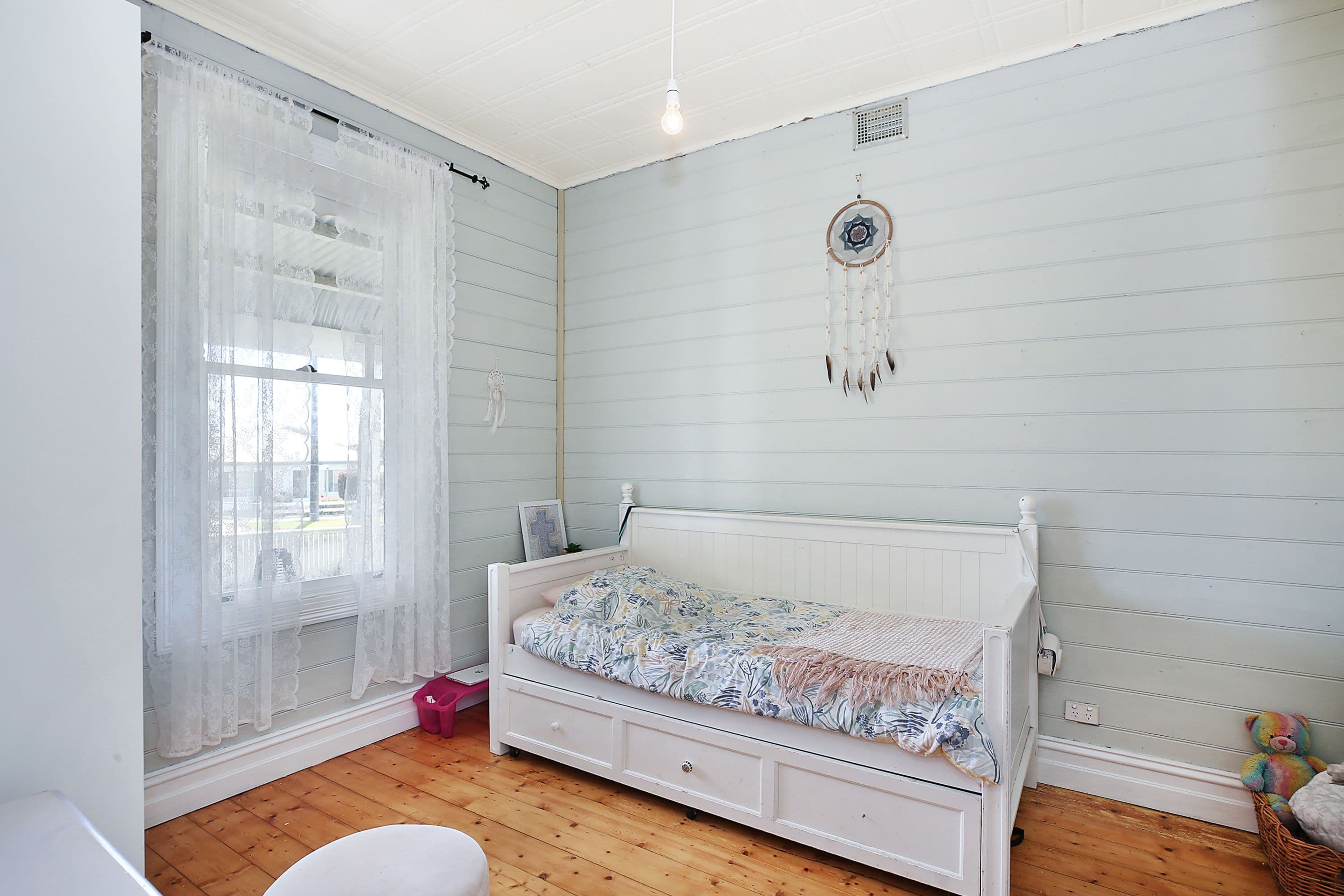 19 Hopetoun Street, Camperdown VIC 3260, Camperdown - Thumbnail 4