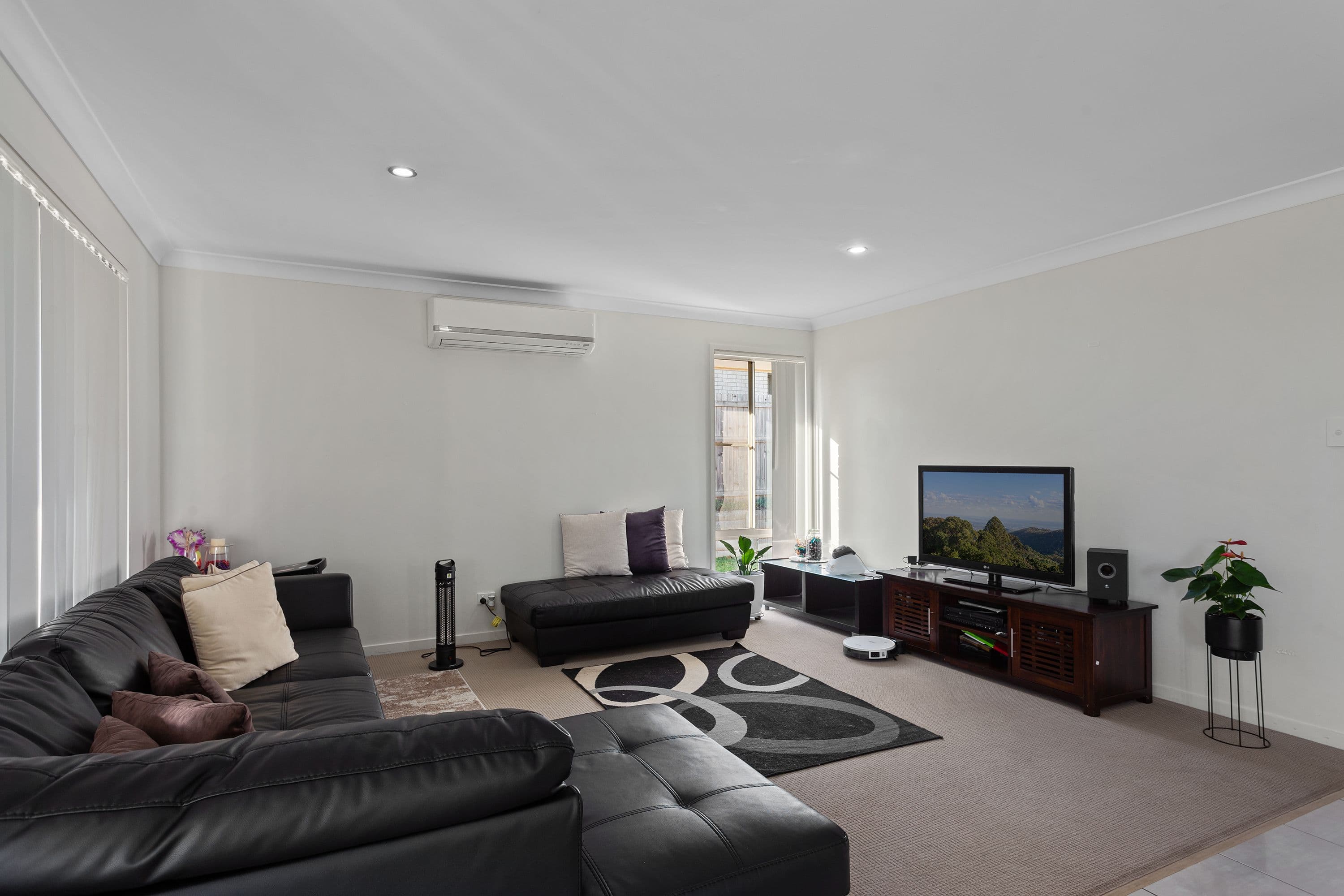 45 Kurrawa Crescent, Glenvale QLD 4350, Glenvale - Thumbnail 2