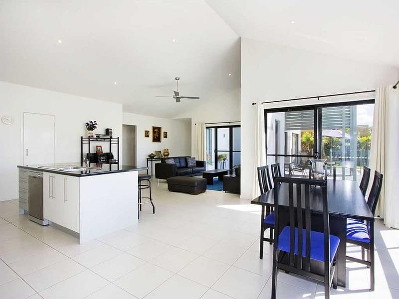 15 Abercrombie Court, UPPER COOMERA QLD 4209, Upper Coomera - Thumbnail 4