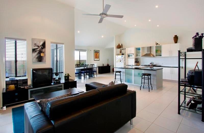15 Abercrombie Court, UPPER COOMERA QLD 4209, Upper Coomera - Thumbnail 5