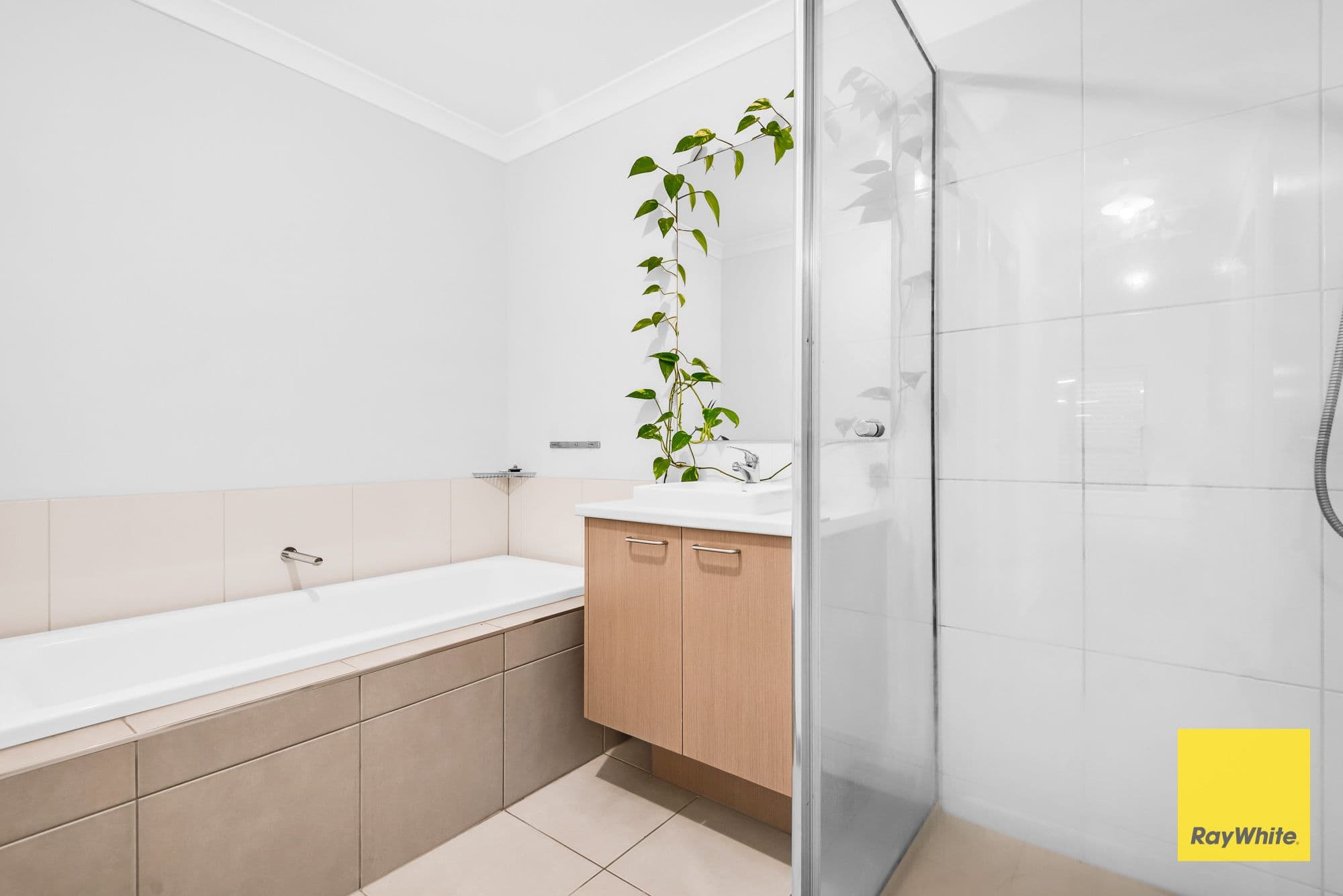 12 Sheaf Road, Truganina VIC 3029, Truganina - Thumbnail 5