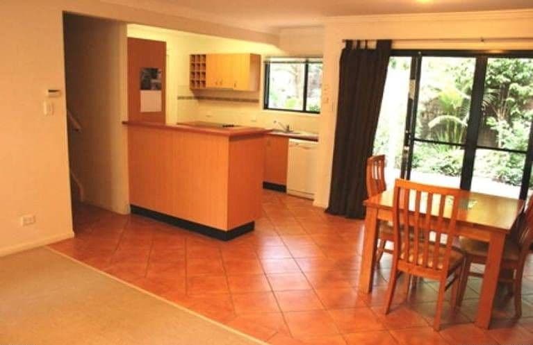 27 Deviney Street, Morningside QLD 4170, Morningside - Thumbnail 4