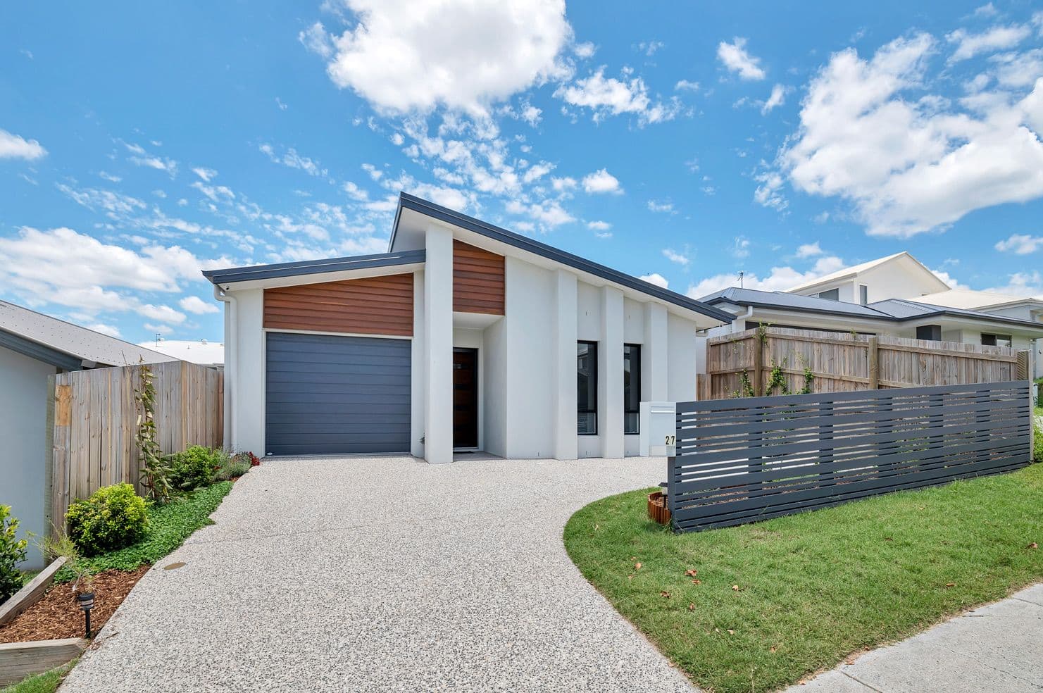 27 Mcveigh Street, Pimpama QLD 4209, Pimpama - Thumbnail 2