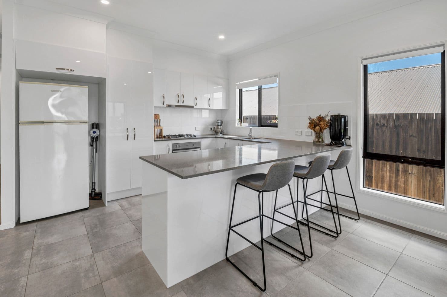 27 Mcveigh Street, Pimpama QLD 4209, Pimpama - Thumbnail 4