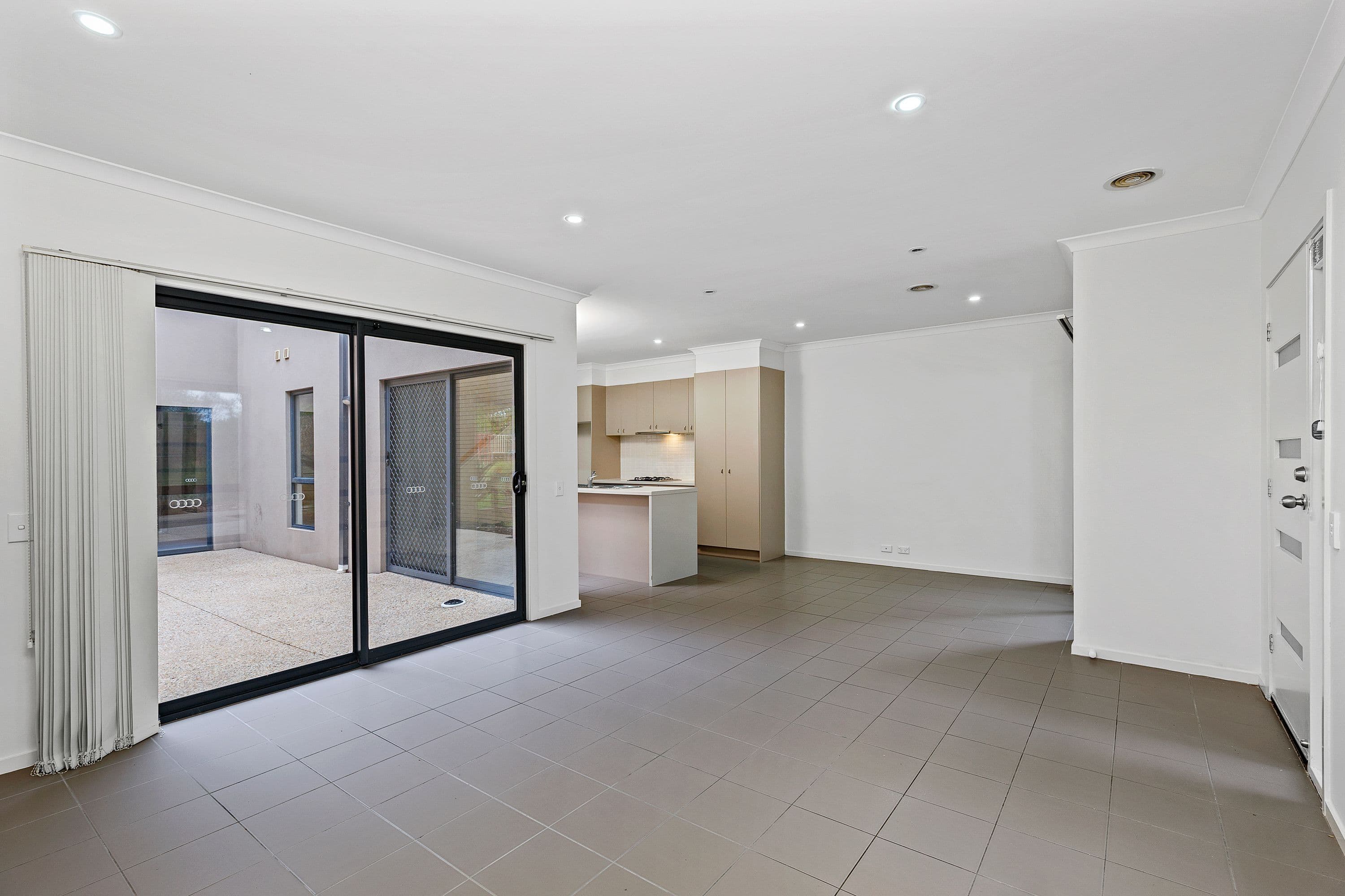 16 Maahu Amble, Mernda VIC 3754, Mernda - Thumbnail 6