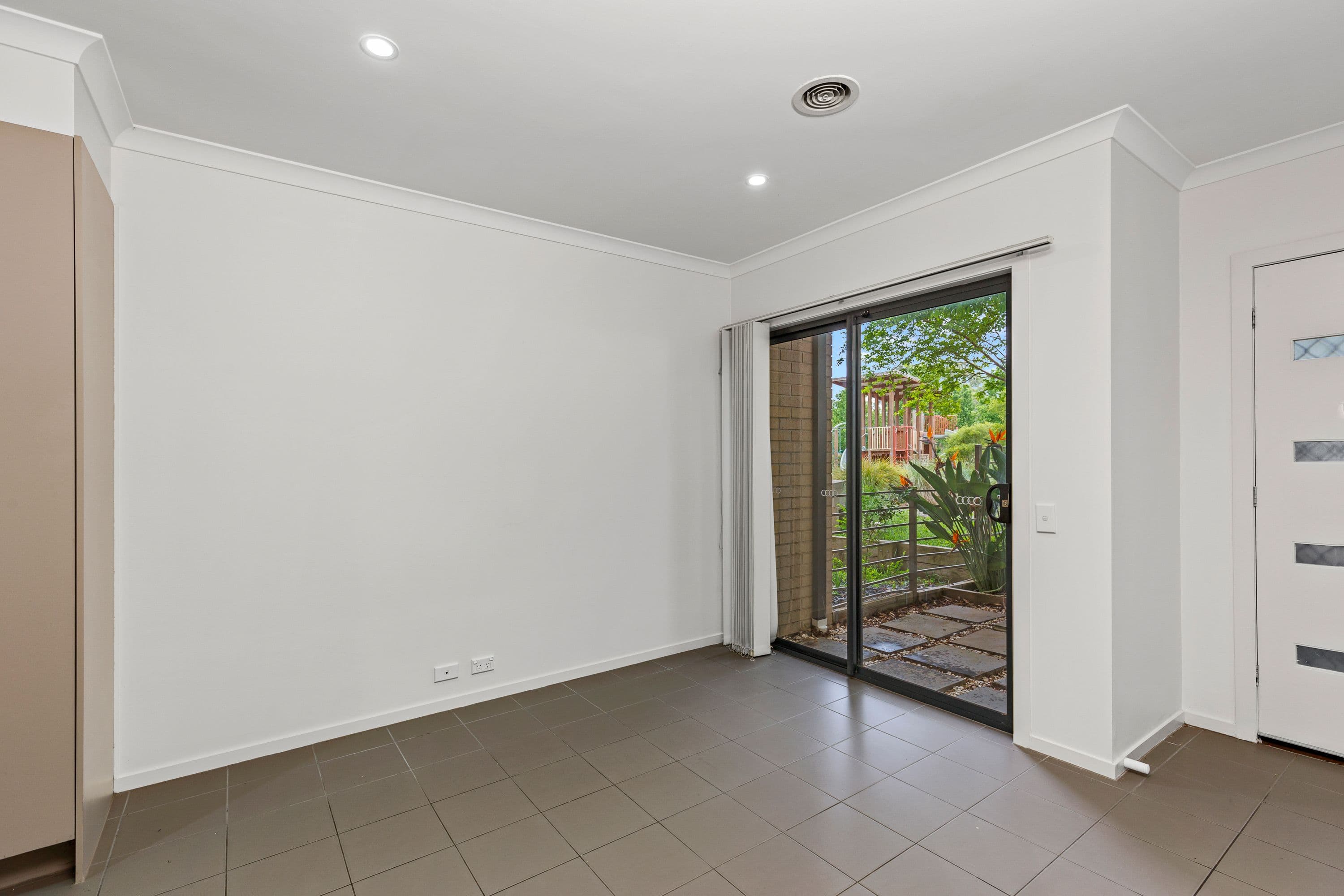 16 Maahu Amble, Mernda VIC 3754, Mernda - Thumbnail 7