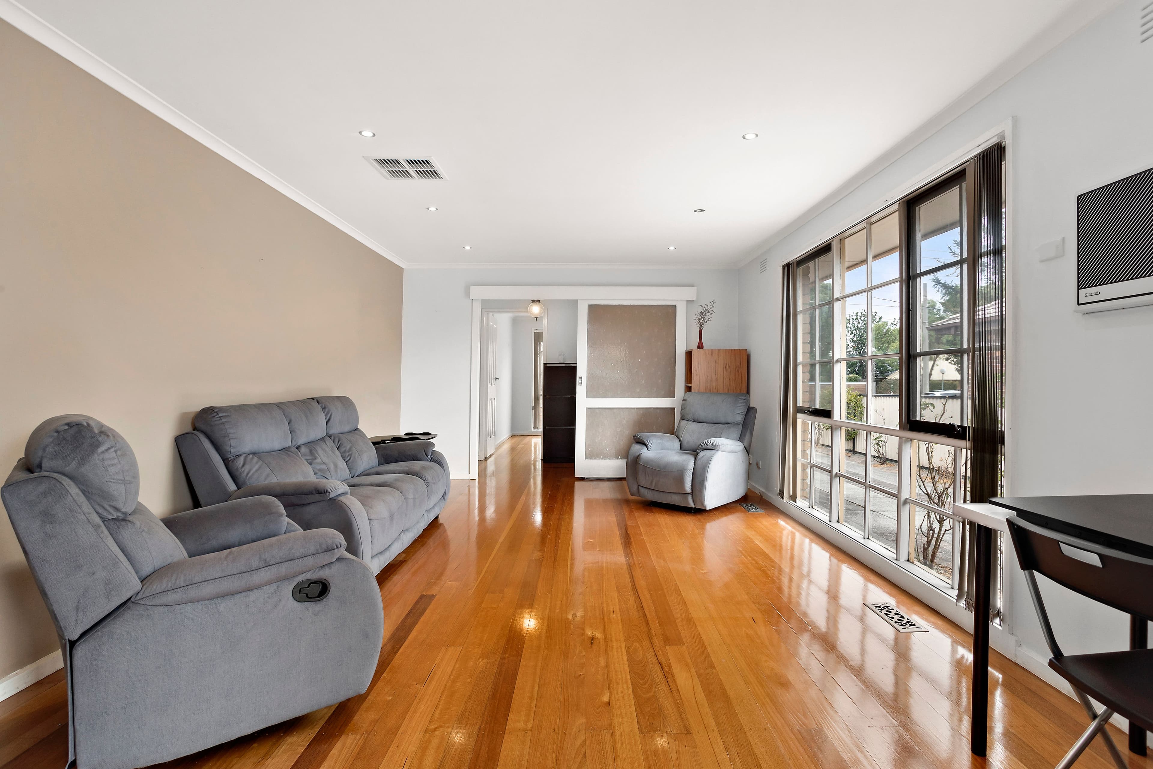 153 Clarinda Road, Oakleigh South VIC 3167, Oakleigh South - Thumbnail 2