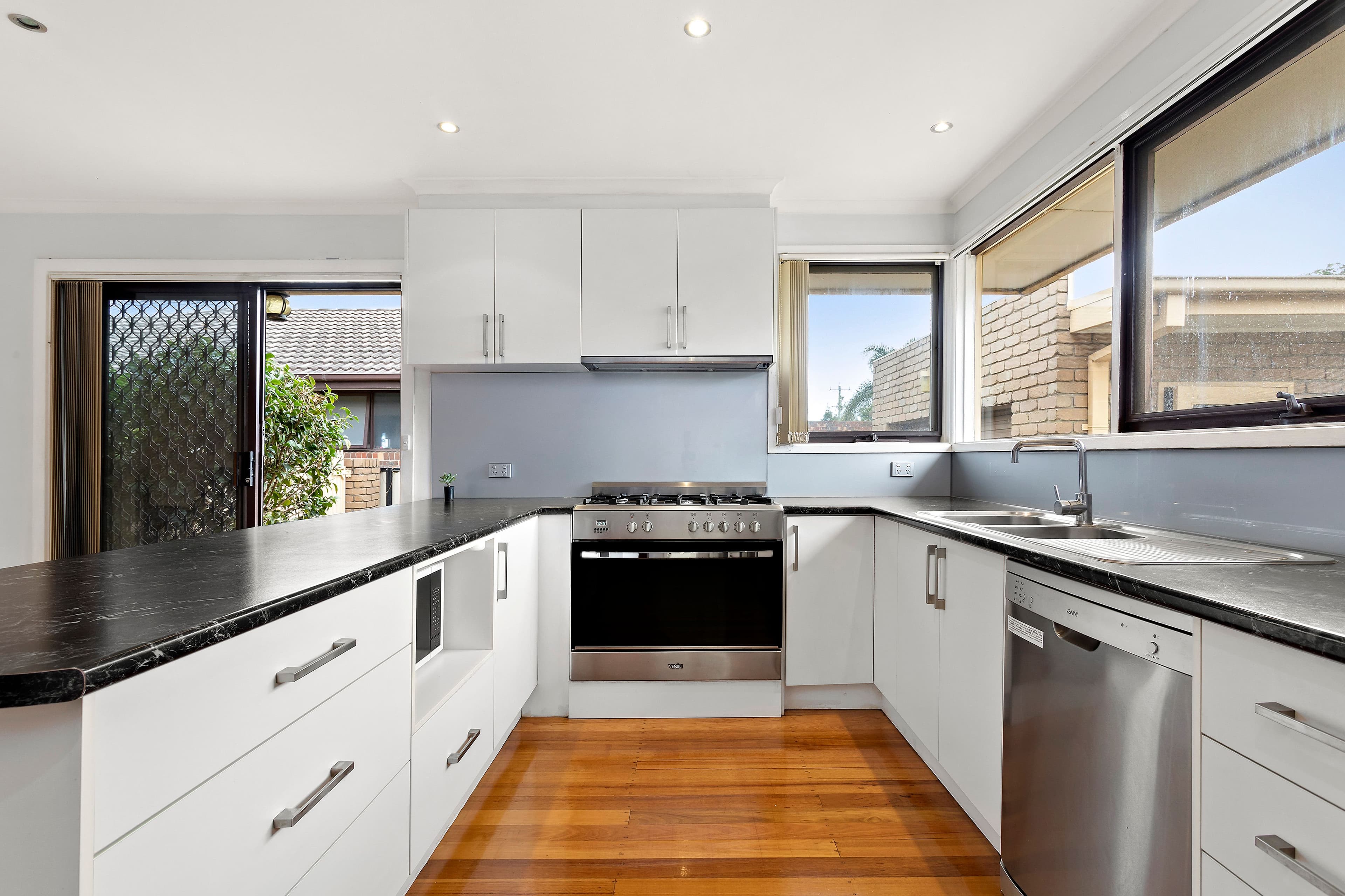 153 Clarinda Road, Oakleigh South VIC 3167, Oakleigh South - Thumbnail 4