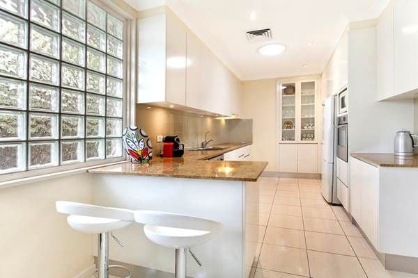 7 Wilde Avenue, KILLARNEY HEIGHTS NSW 2087, Killarney Heights - Thumbnail 2