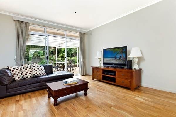 7 Wilde Avenue, KILLARNEY HEIGHTS NSW 2087, Killarney Heights - Thumbnail 4