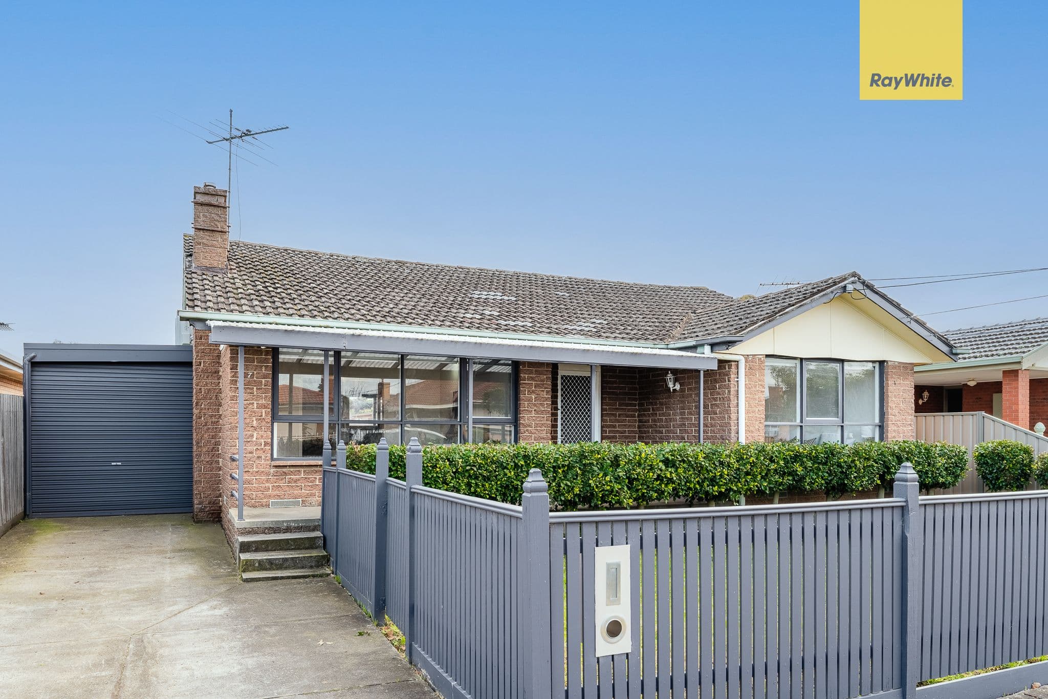 7 Maple Crescent, St Albans VIC 3021, St Albans - Thumbnail 2