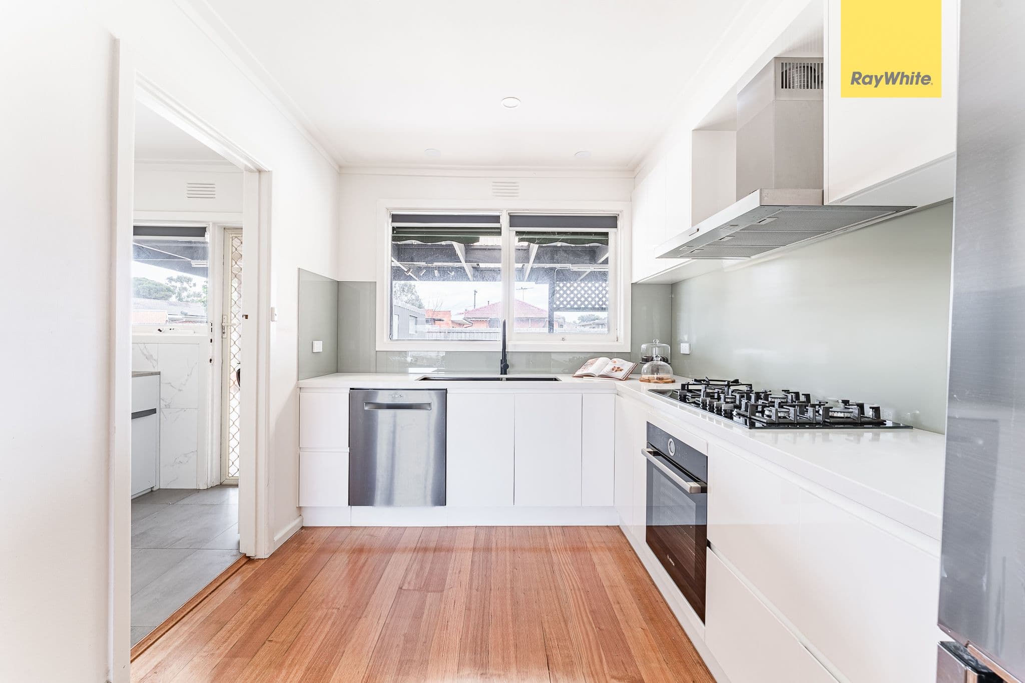 7 Maple Crescent, St Albans VIC 3021, St Albans - Thumbnail 7