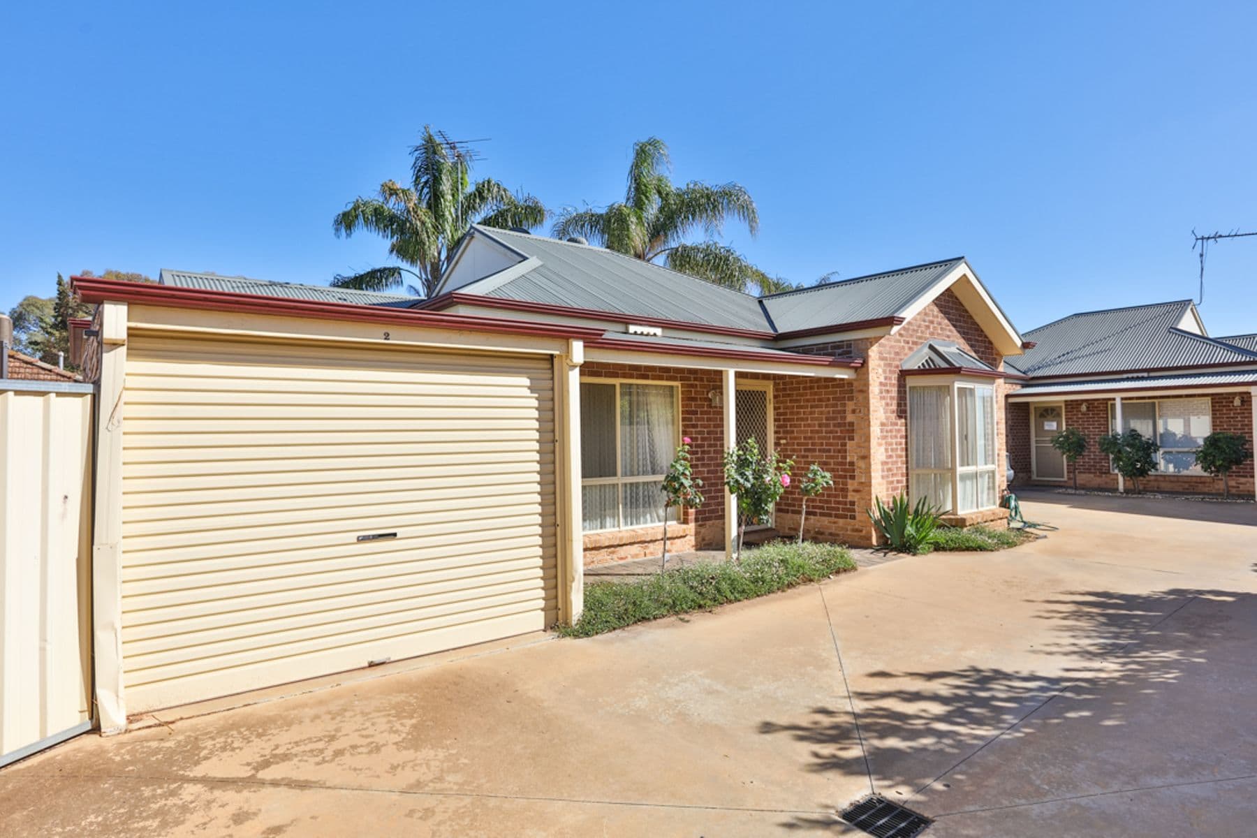 2/12 Renniks Street, Mildura - Image 1