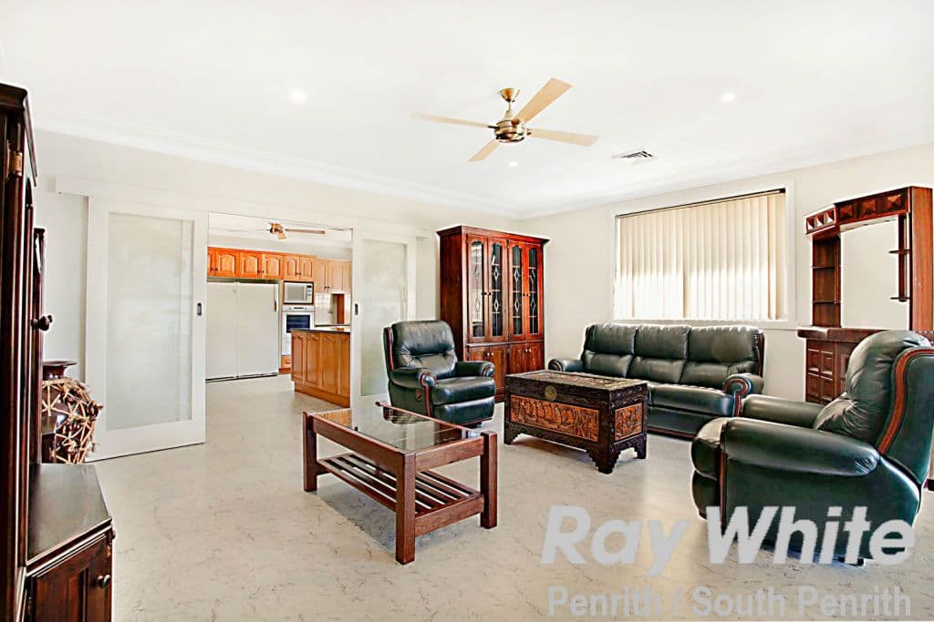 54 Great Western Highway, Colyton - Thumbnail 3