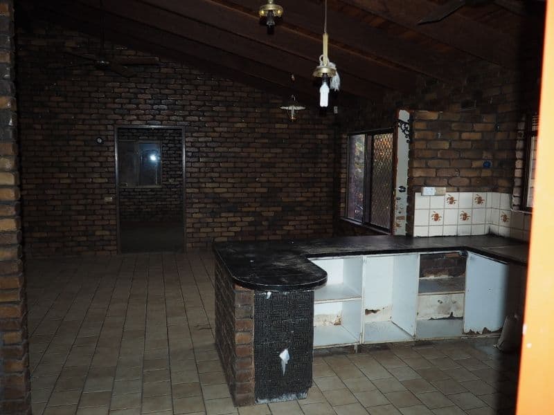 17-19 Ross Street, Granville QLD 4650, Granville - Thumbnail 7