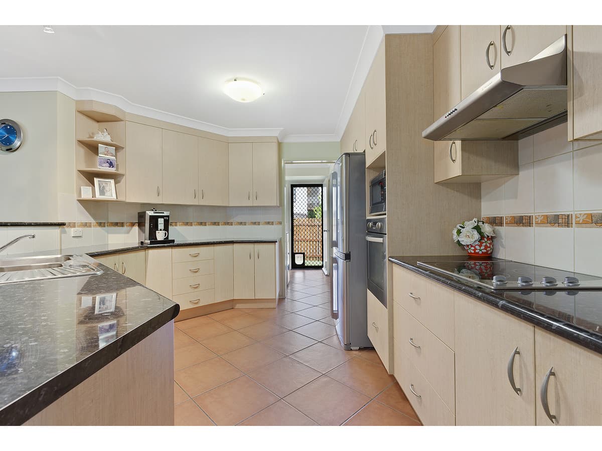 1 EUCALYPTUS Crescent, Norman Gardens QLD, Norman Gardens - Thumbnail 3