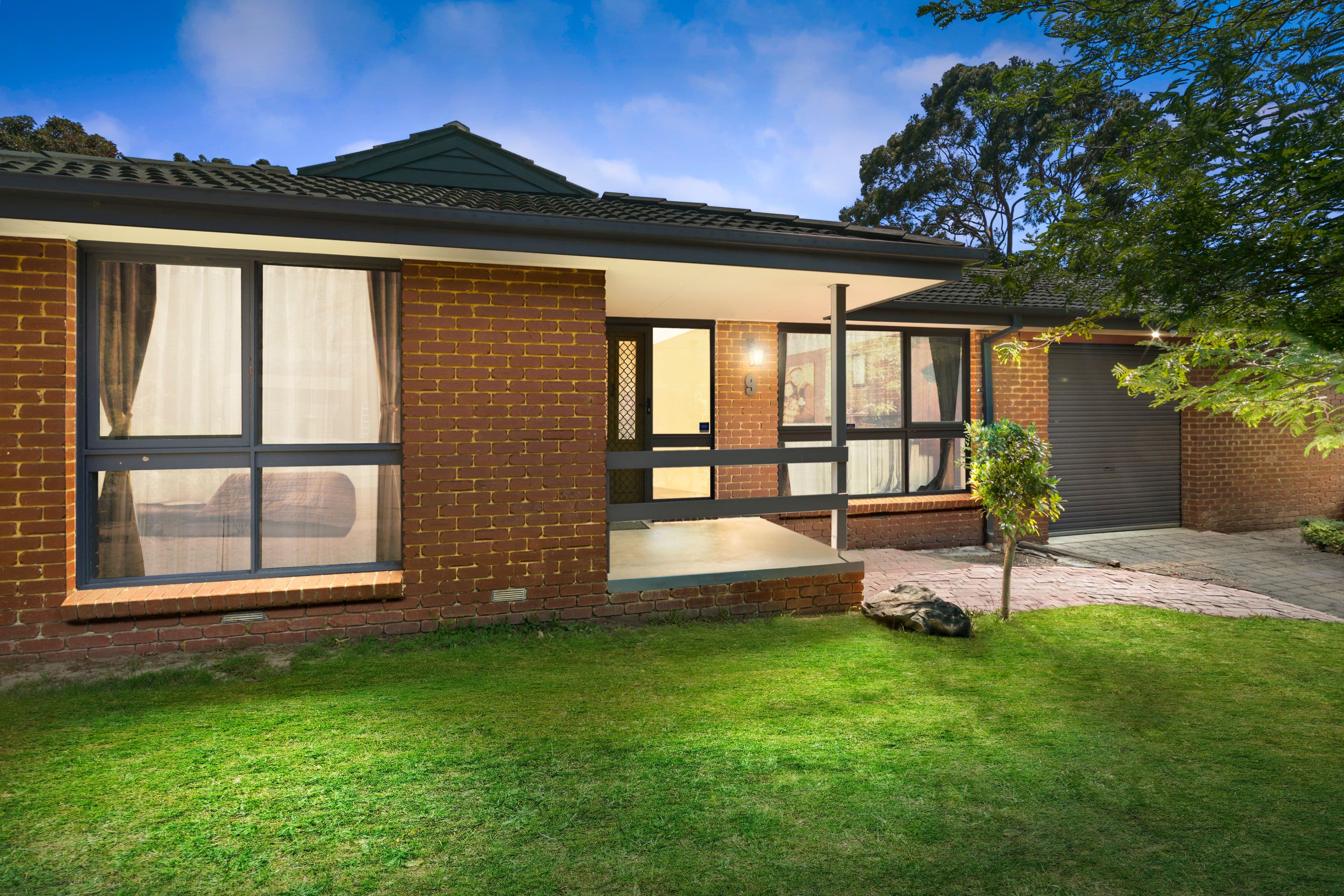 9 Chamouni Court, Frankston VIC 3199, Frankston - Image 1