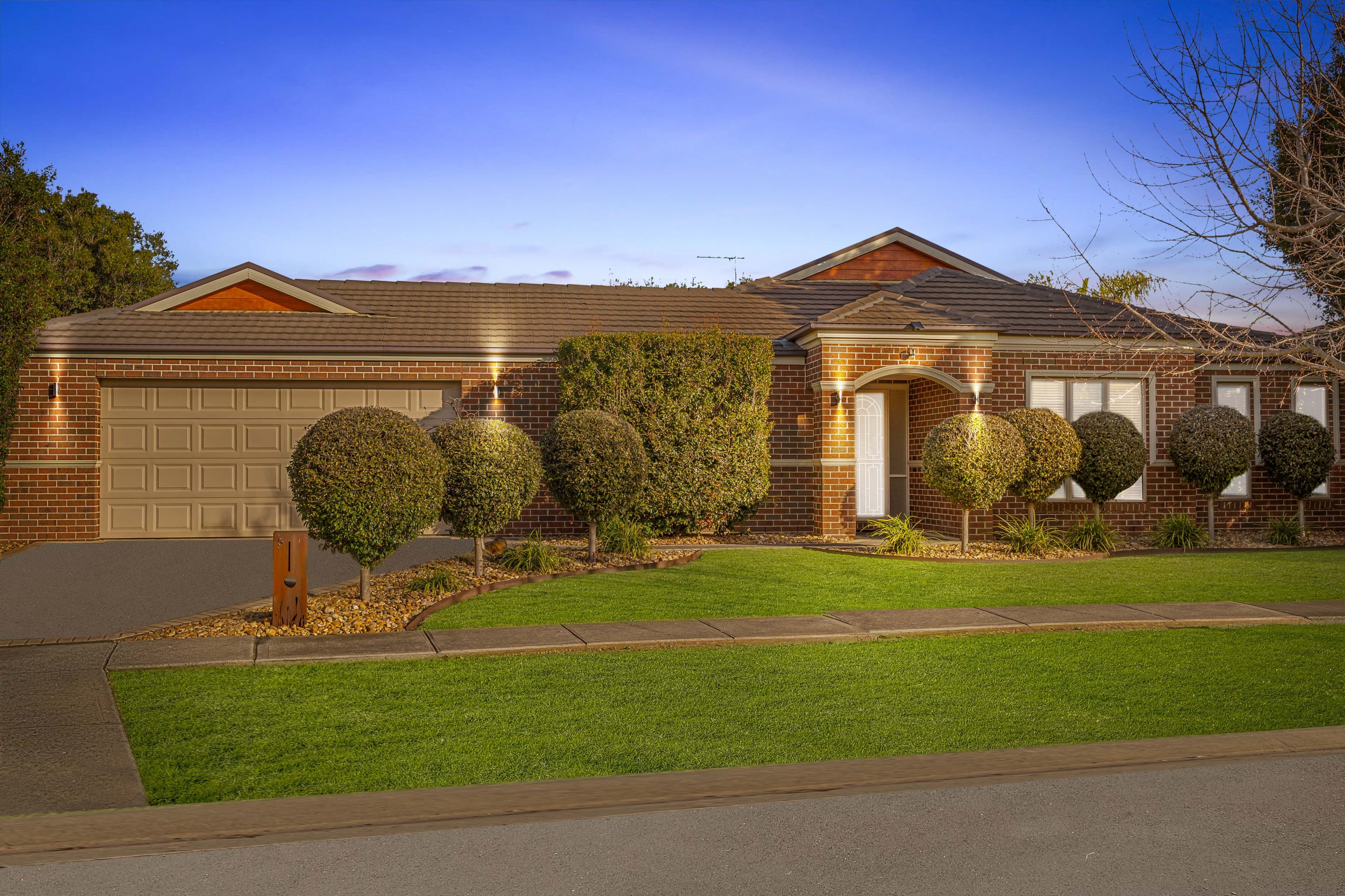 5 Carlyon Close, Melton West VIC 3337, Melton West - Image 1