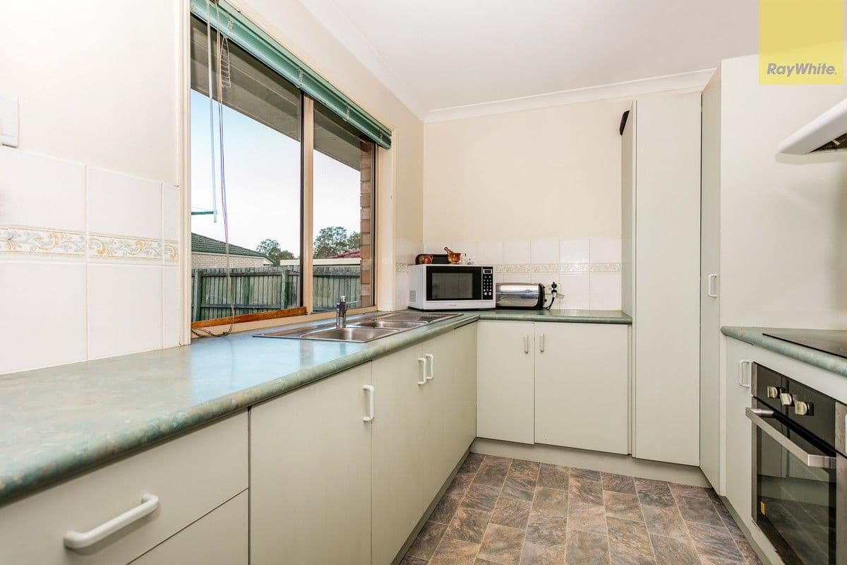 11 Robert South Drive, Crestmead QLD 4132, Crestmead - Thumbnail 5