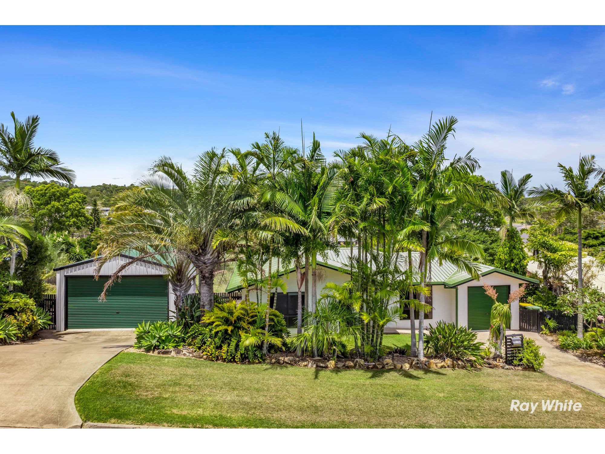 15 Waterview Drive, Lammermoor QLD 4703, Lammermoor - Image 1
