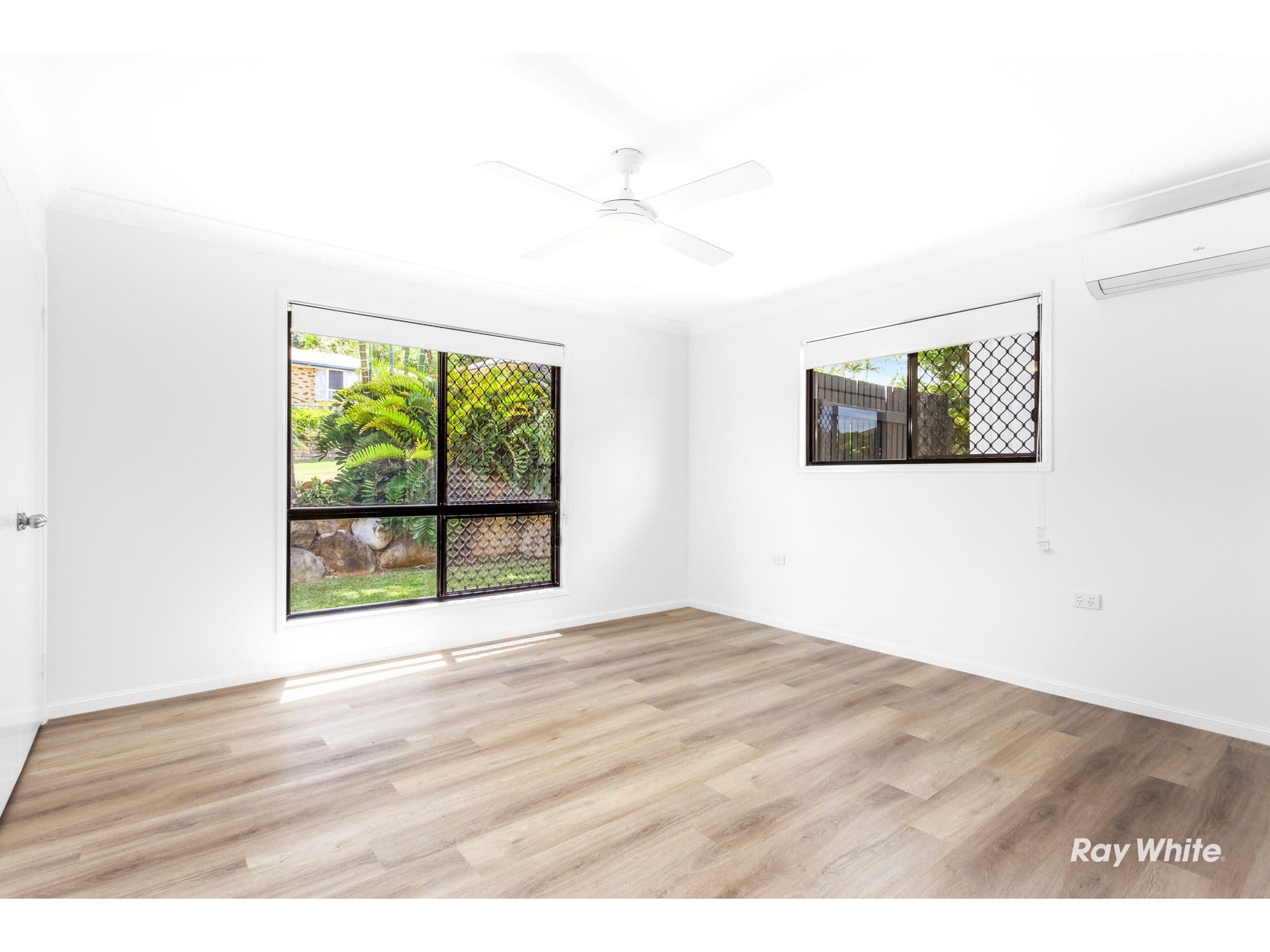 15 Waterview Drive, Lammermoor QLD 4703, Lammermoor - Thumbnail 8
