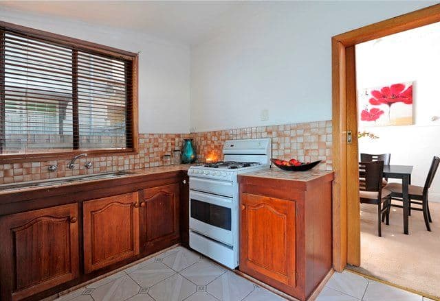 9 Trudgeon Avenue, RESERVOIR VIC 3073, Reservoir - Thumbnail 5
