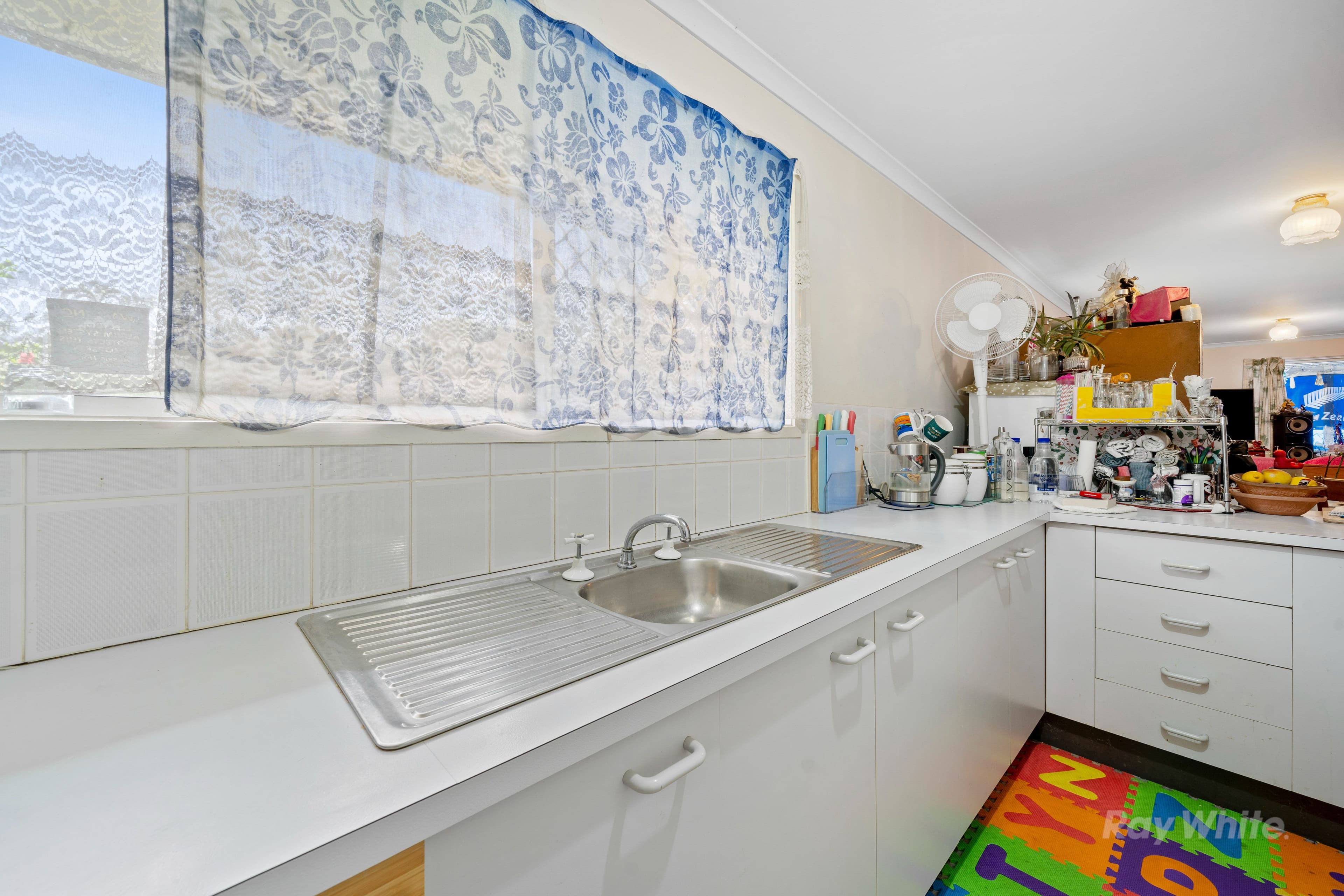 33 Velorum Drive, Kingston QLD 4114, Kingston - Thumbnail 5