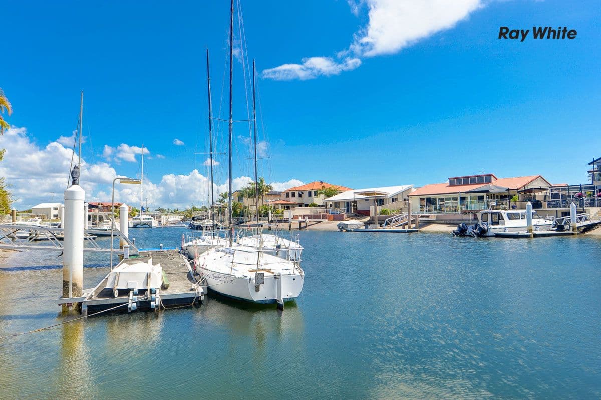 7 Kavieng Crescent, Runaway Bay QLD 4216, Runaway Bay - Thumbnail 3