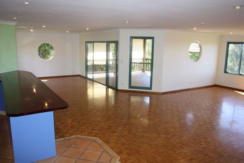 36 Lucy Drive, EDENS LANDING QLD 4207, Edens Landing - Thumbnail 2