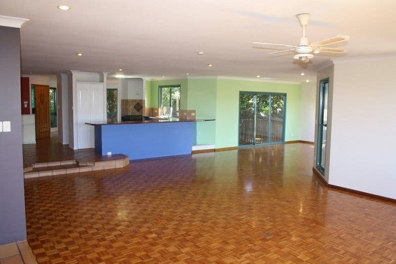 36 Lucy Drive, EDENS LANDING QLD 4207, Edens Landing - Thumbnail 3