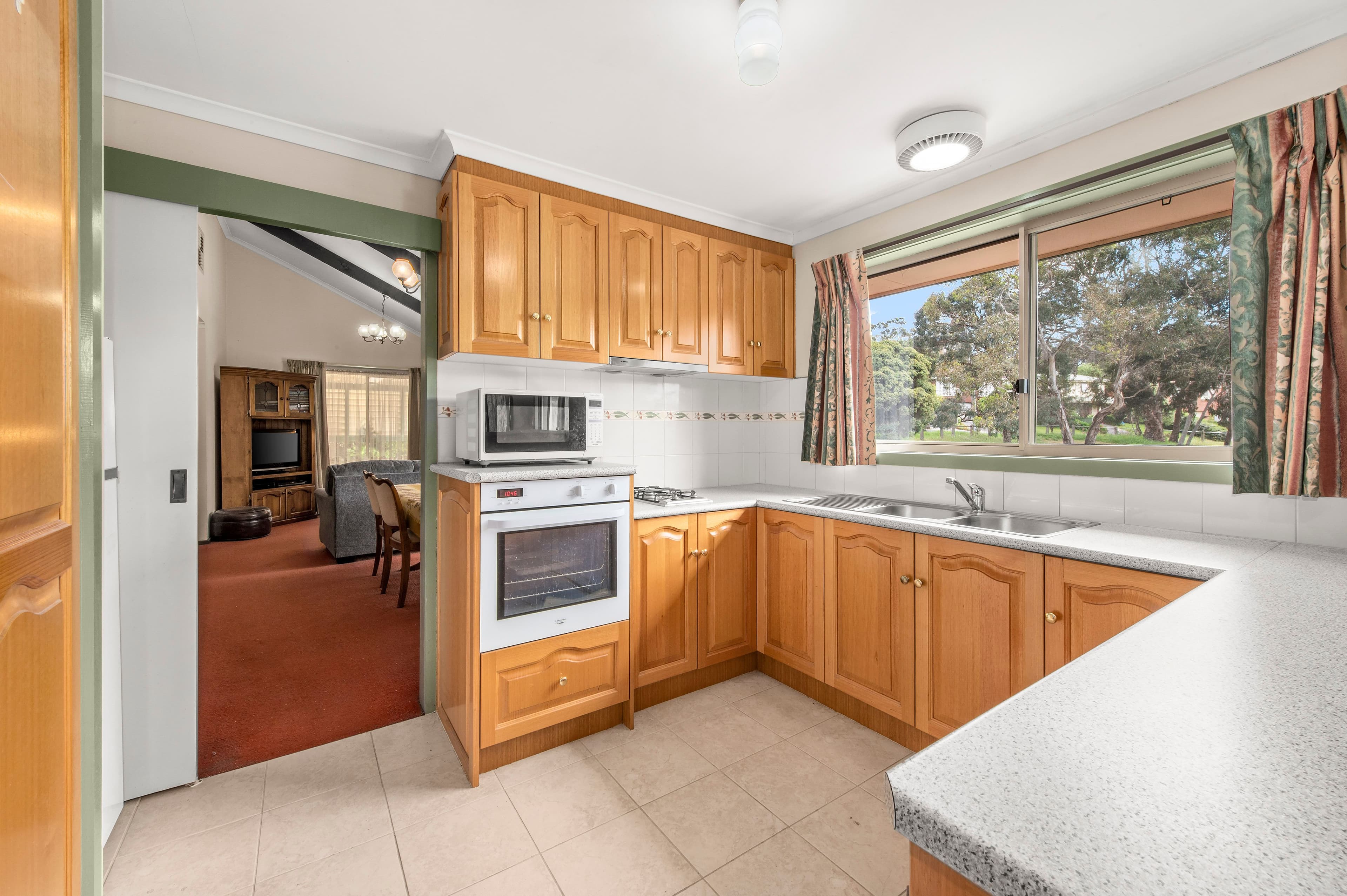10 Thornton Street, Macleod VIC 3085, Macleod - Thumbnail 6
