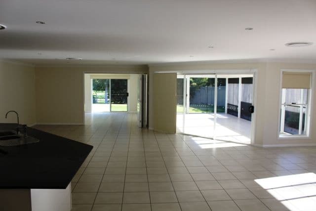 22 Raymond Terrace, GOONDIWINDI QLD 4390, Goondiwindi - Thumbnail 3