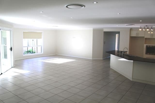 22 Raymond Terrace, GOONDIWINDI QLD 4390, Goondiwindi - Thumbnail 7