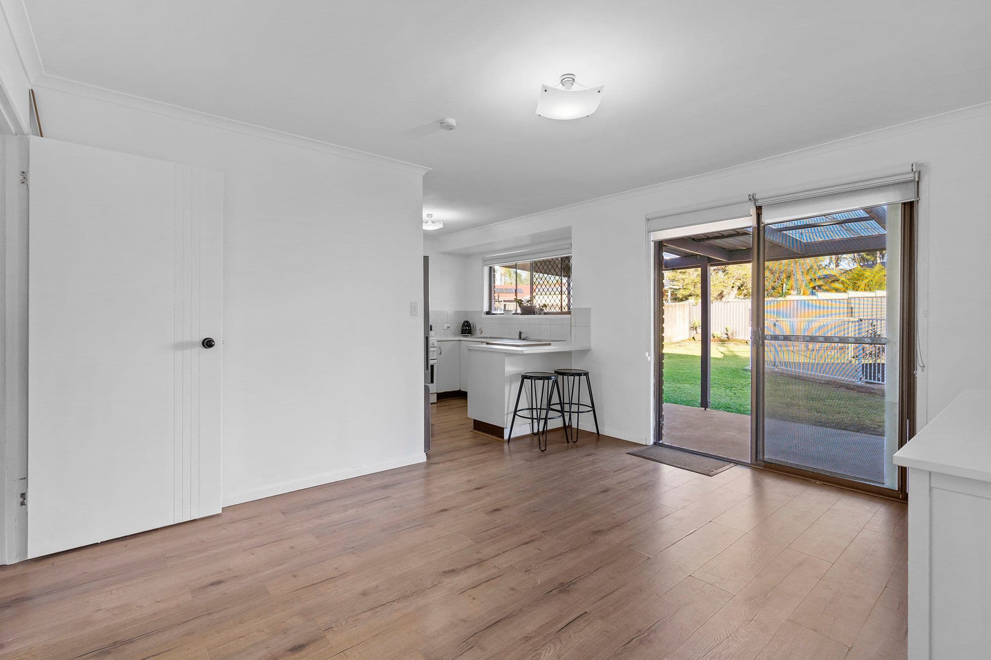 16 Linning Street, Mount Warren Park QLD 4207, Mount Warren Park - Thumbnail 5