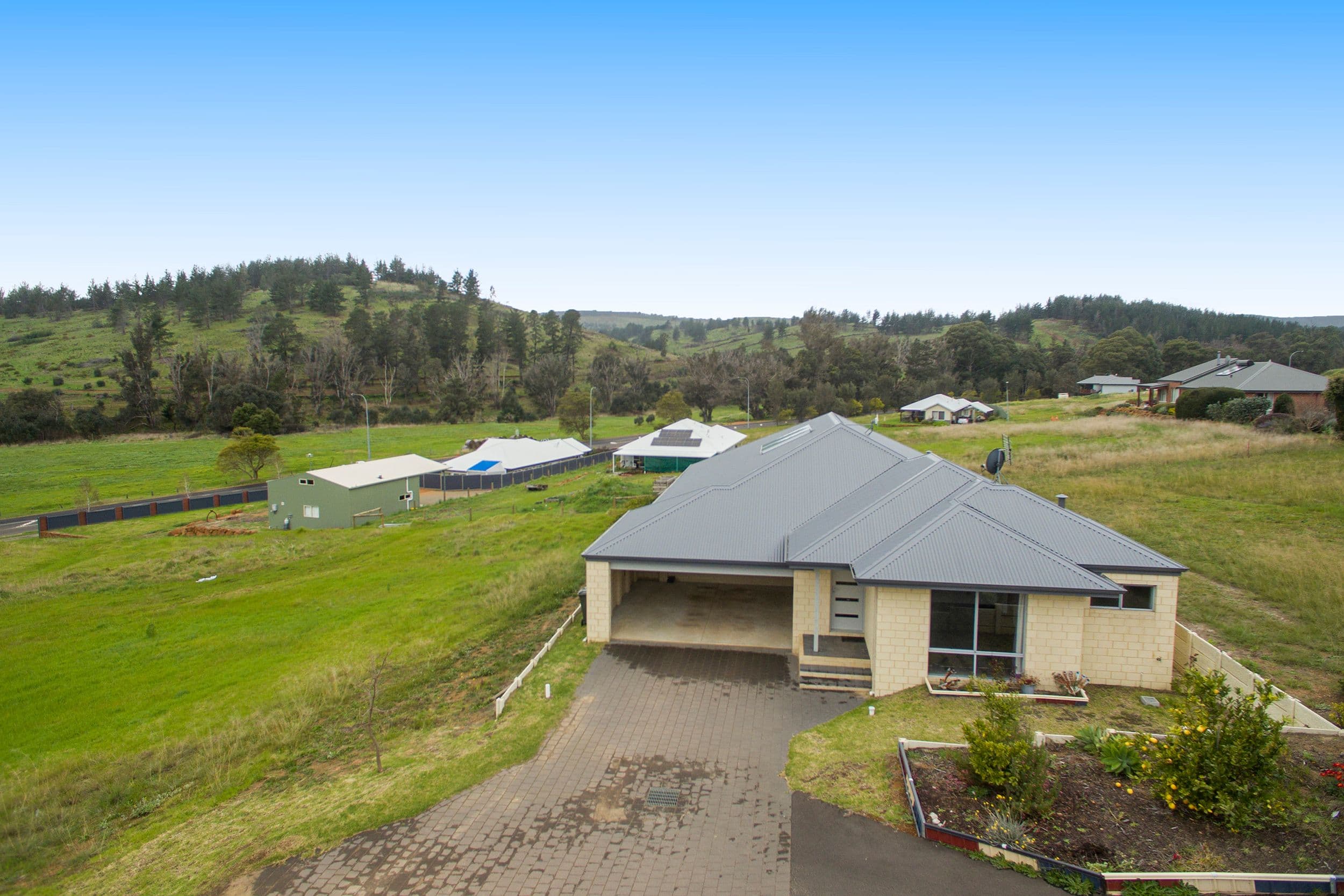 7 McAlpine Mews, Nannup WA 6275, Nannup - Image 1