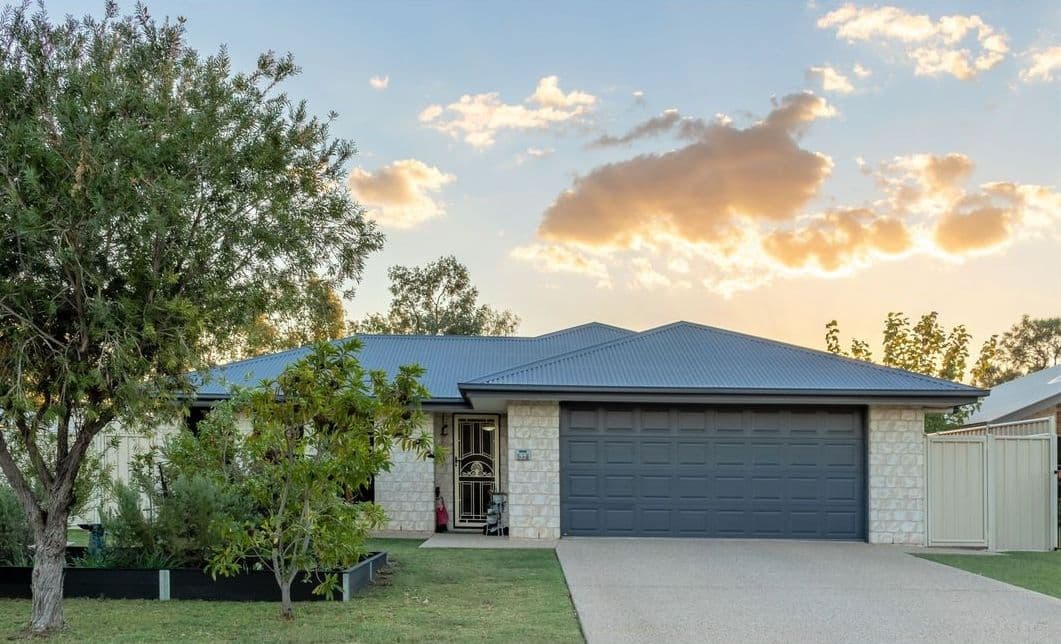 32 Wright Street, Emerald QLD 4720, Emerald - Image 1
