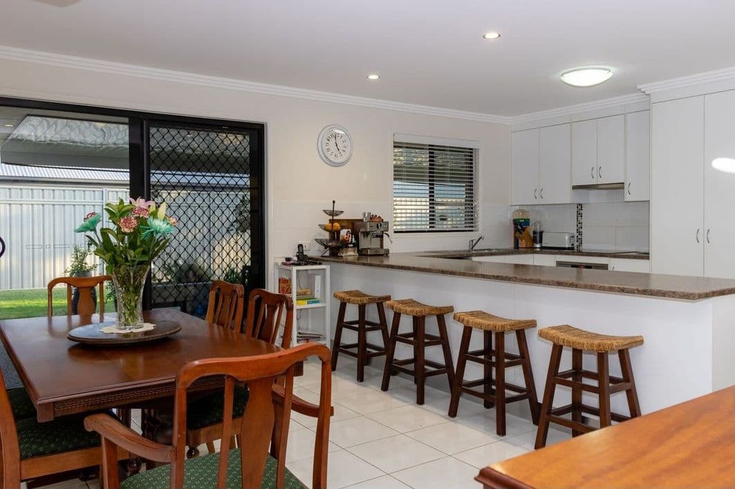32 Wright Street, Emerald QLD 4720, Emerald - Thumbnail 5