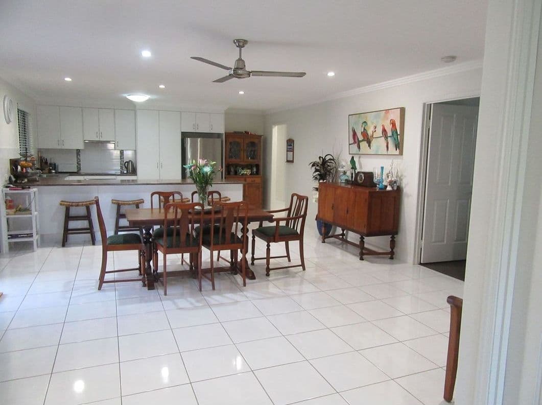 32 Wright Street, Emerald QLD 4720, Emerald - Thumbnail 6