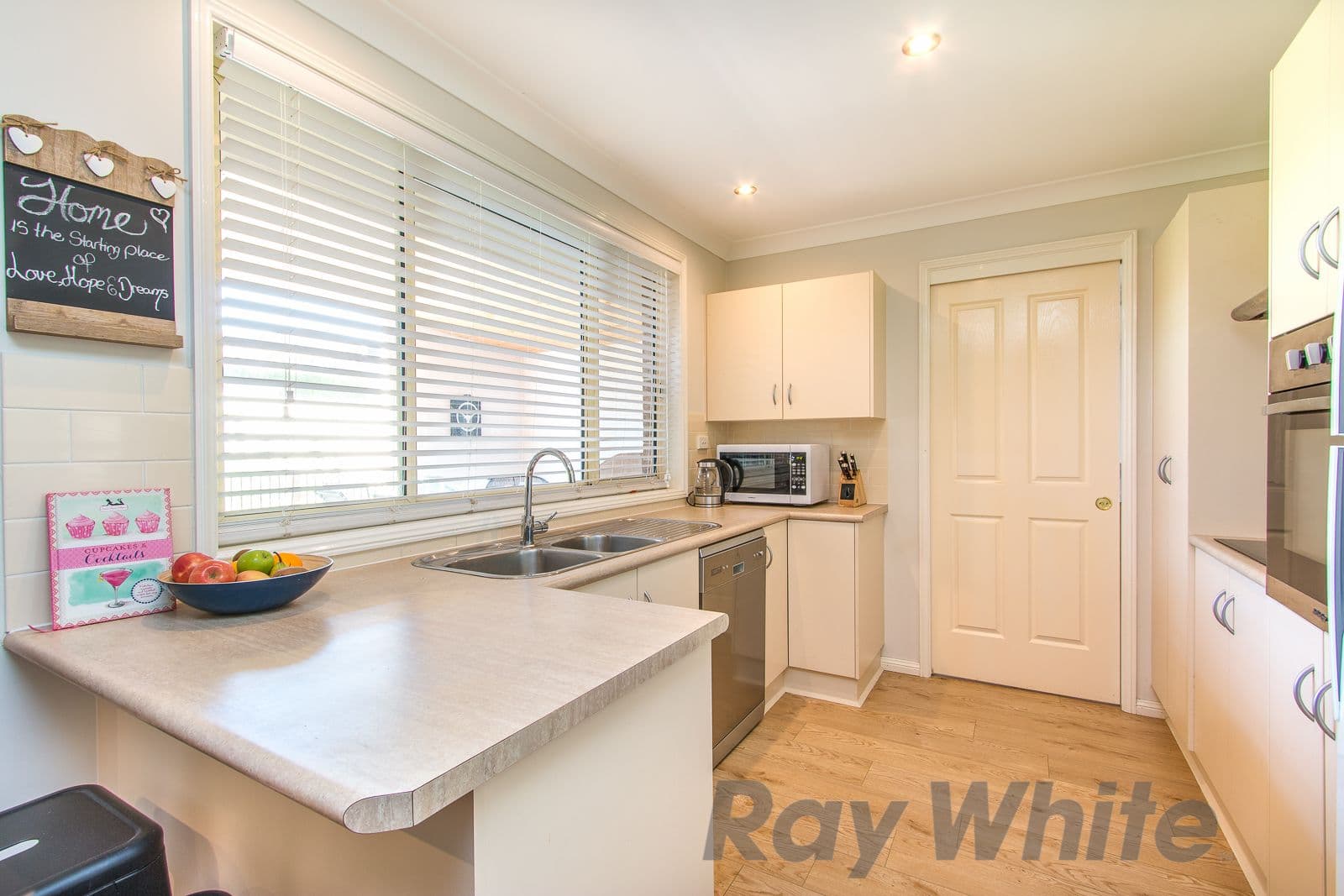 93 Dalyell Way, Raymond Terrace - Thumbnail 7