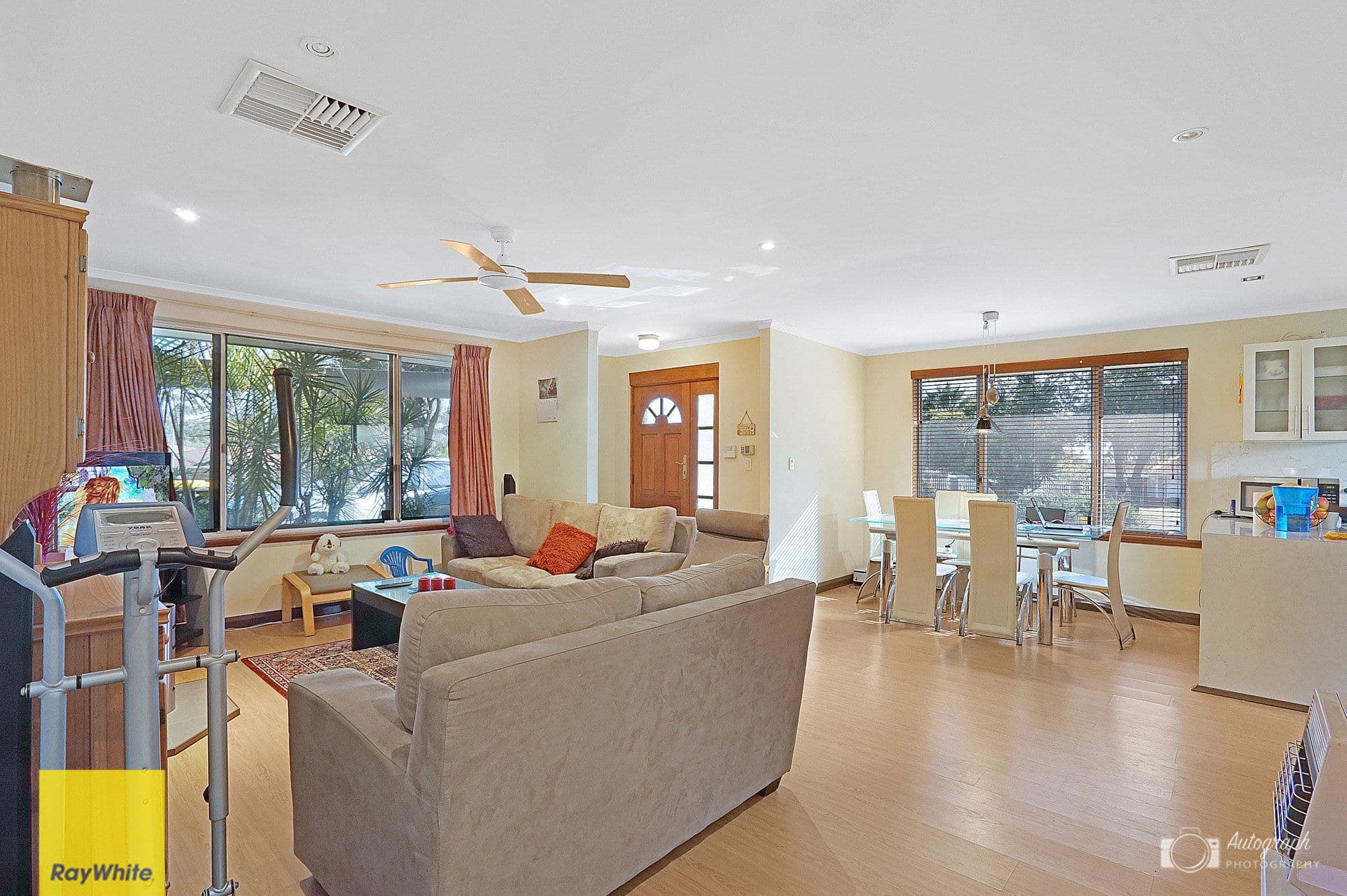 8 Gummow Way, Girrawheen WA 6064, Girrawheen - Thumbnail 5