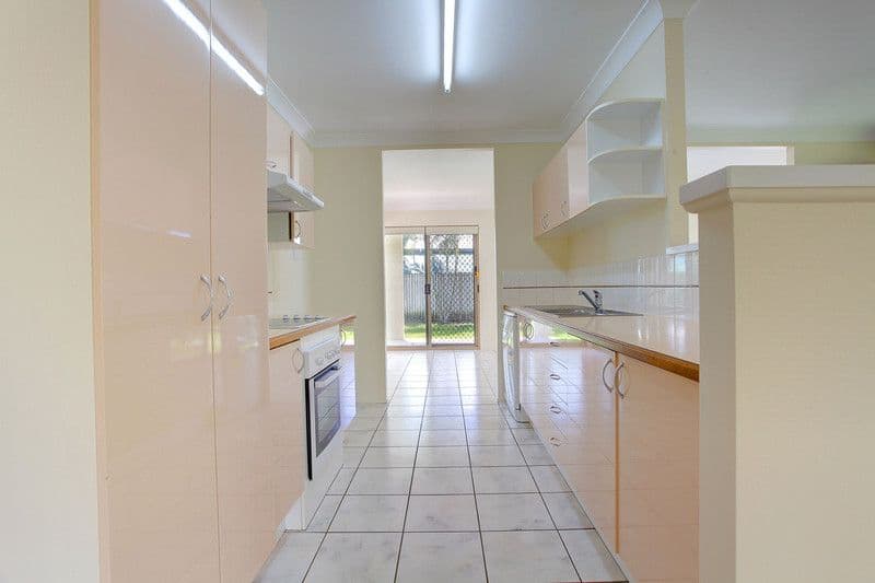 23 Leila Avenue, RASMUSSEN QLD 4815, Rasmussen - Thumbnail 5